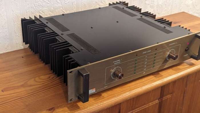Fostex Laboratory Series FTX 300 パワーアンプ Amplifiers & Equalizers - Fostex Laboratory Series FTX 300